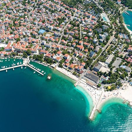 Apartments And Rooms With Parking Space Selce, Crikvenica - 2362 Exterior foto