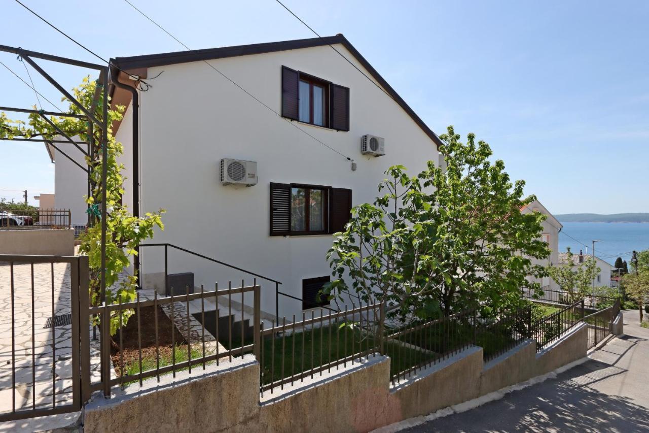 Apartments And Rooms With Parking Space Selce, Crikvenica - 2362 Exterior foto
